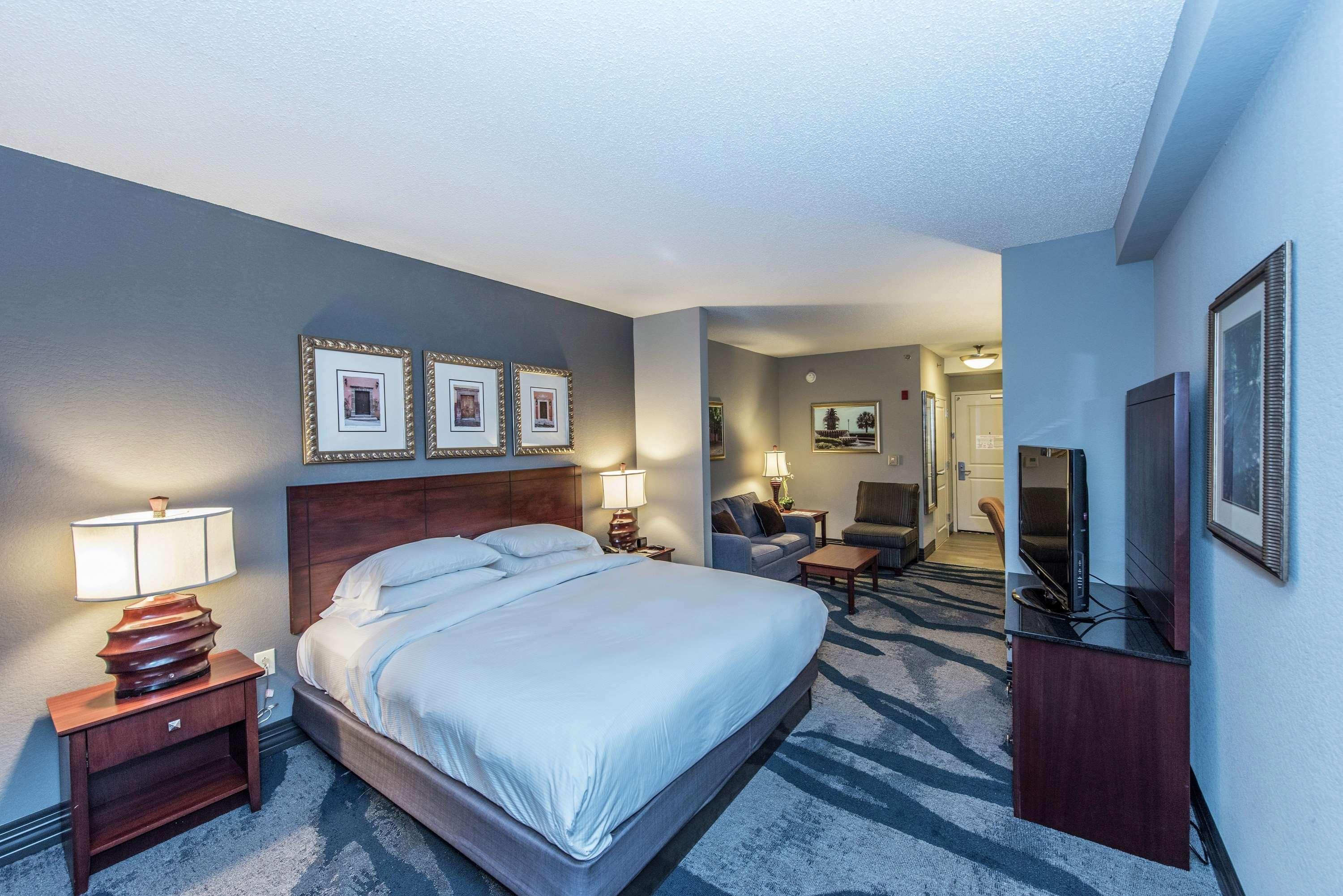 מלון Doubletree By Hilton North Charleston - Convention Center מראה חיצוני תמונה