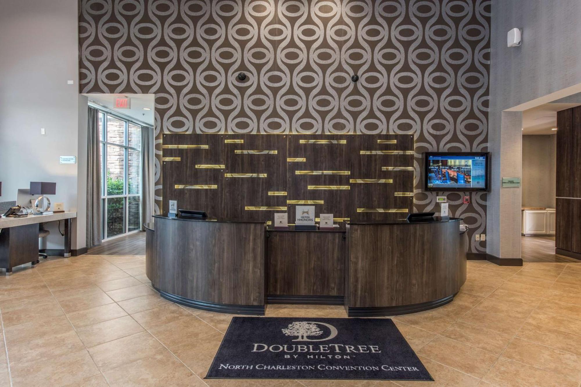 מלון Doubletree By Hilton North Charleston - Convention Center מראה חיצוני תמונה